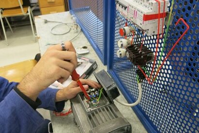 2683 H Elektromechanik