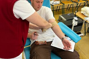 Zväčšiť fotografiu - Darovanie krvi