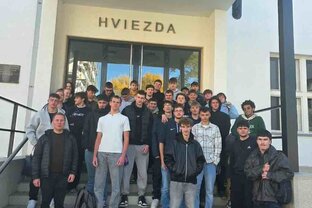 Zväčšiť fotografiu - Naši študenti spoznávali slovenskú klasiku