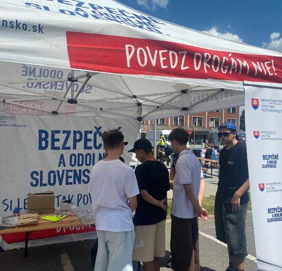 Aktivity, Projekty